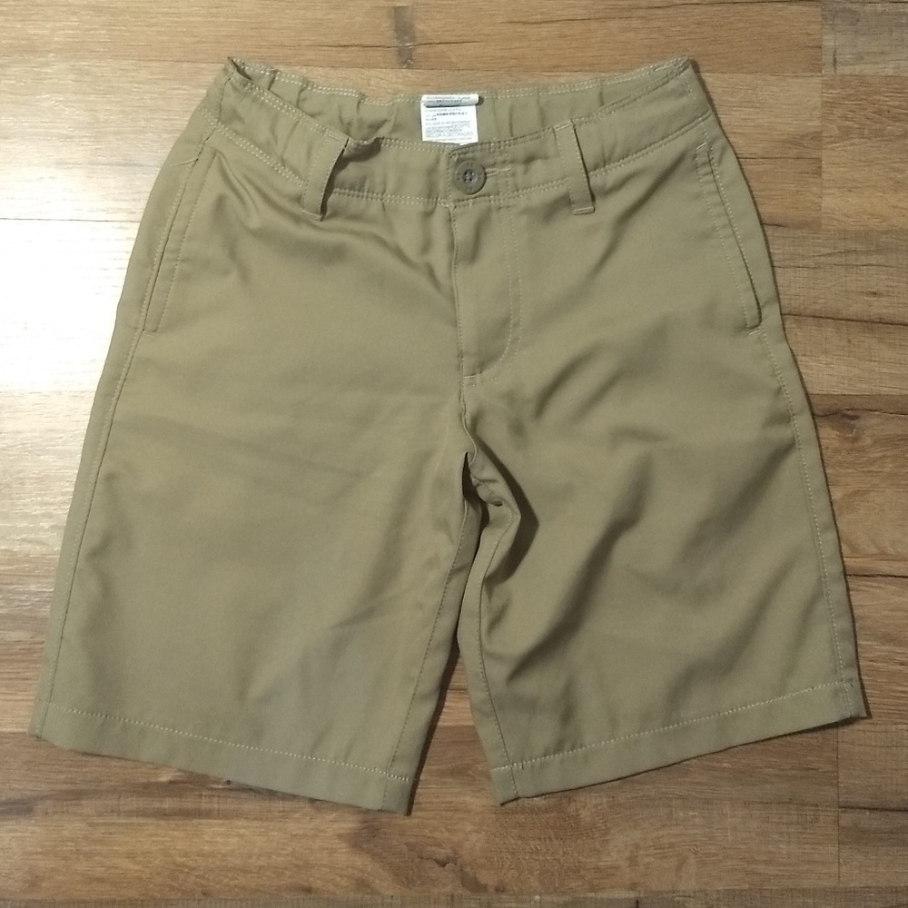 Under Armour Flat Front Golf Short Size Small